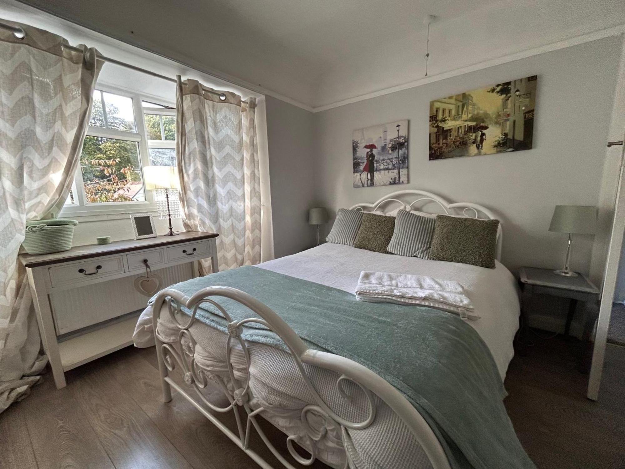 شقة Redditch Rest Near Town Centre & Transport Links المظهر الخارجي الصورة