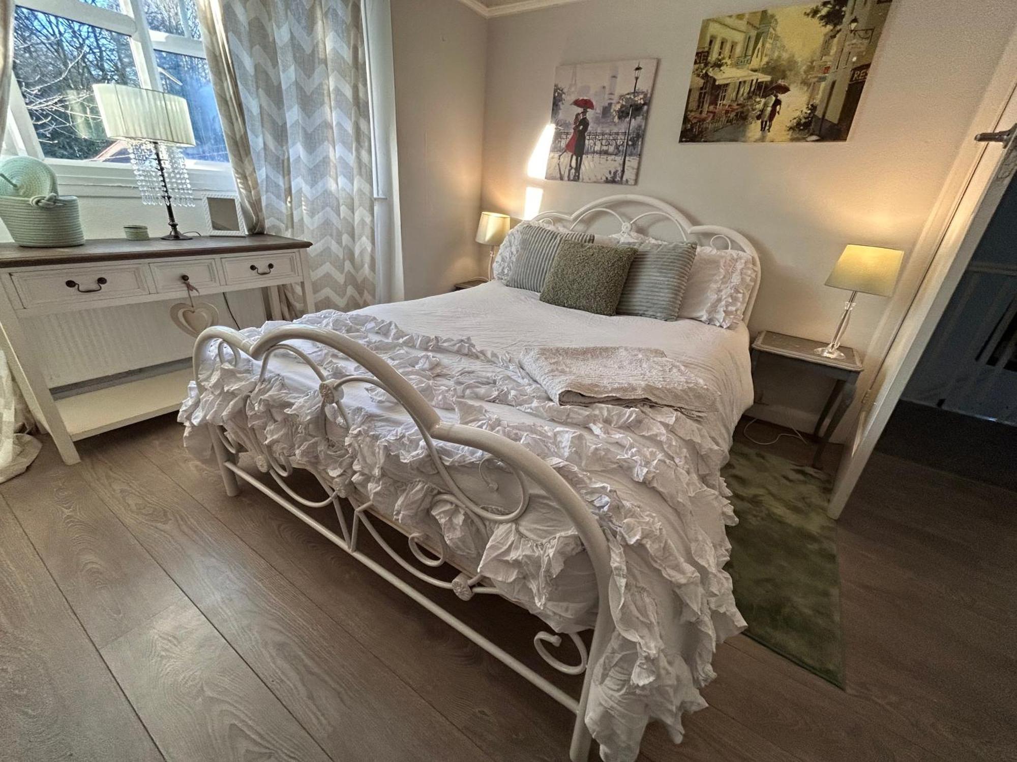 شقة Redditch Rest Near Town Centre & Transport Links المظهر الخارجي الصورة