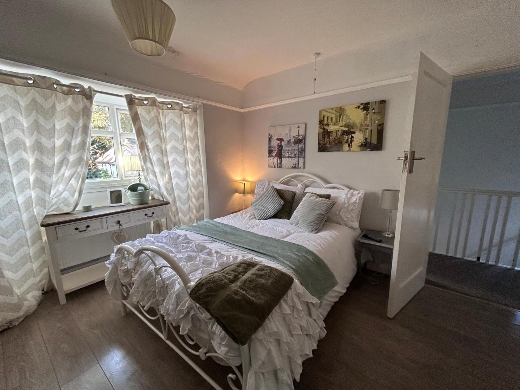 شقة Redditch Rest Near Town Centre & Transport Links المظهر الخارجي الصورة