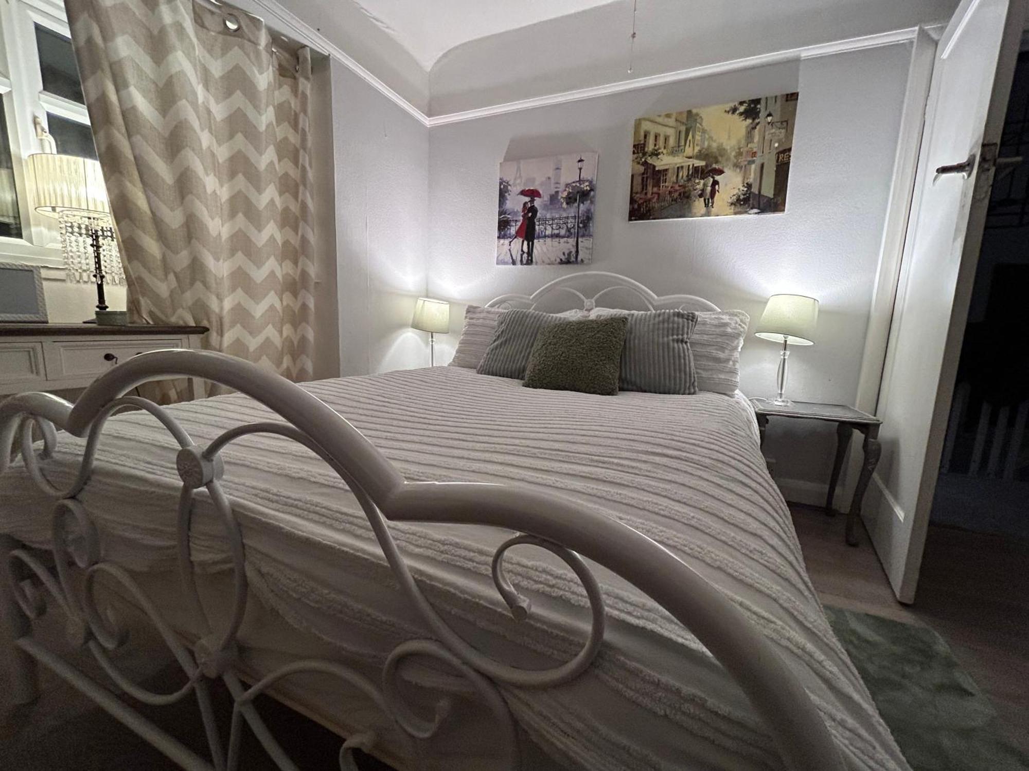 شقة Redditch Rest Near Town Centre & Transport Links المظهر الخارجي الصورة